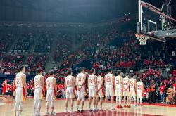 开云体育-男篮赛场惊现绝杀，引发热议