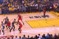 开云体育官方网站-守望者队惊险胜出，战胜开拓者队取得资格