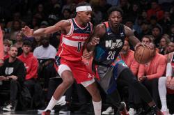 开云体育登录-篮网队大胜对手，展现出色团队合作