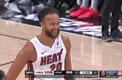 开云体育官方网站-关于热火大胜凯尔特人，波什23分9篮板的信息