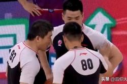 开云体育登录-火爆对局引热议，裁判争议不断登上头条