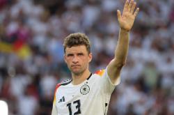 开云体育-包含拜仁慕尼黑客场胜出，保持不败纪录的词条