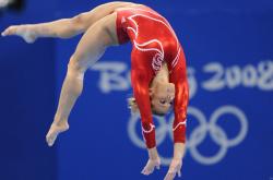 开云体育下载-当篮网绿衫军已成往事，唯有詹姆斯的无解进攻穿越时光