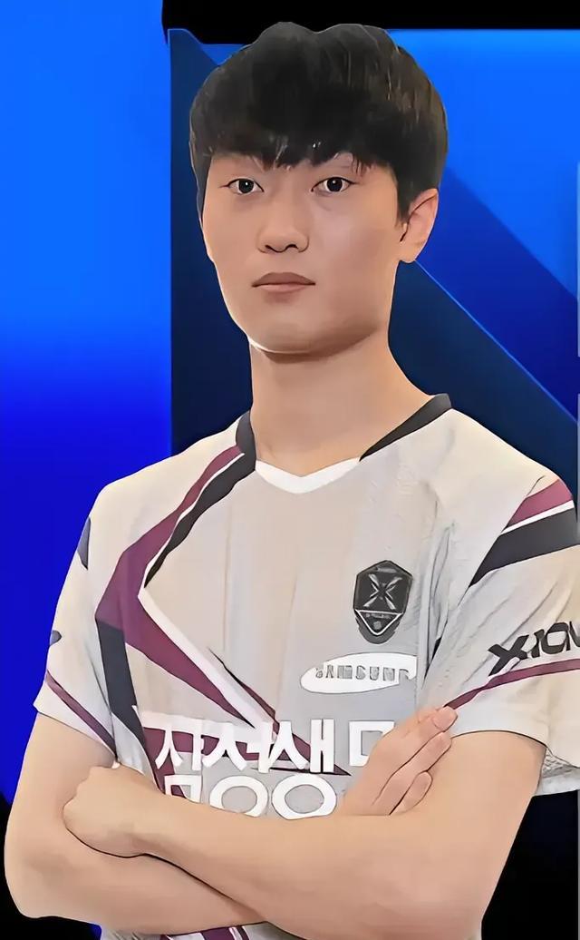 瓦兰库内斯梅开二度，为尼斯锁定胜局的简单介绍