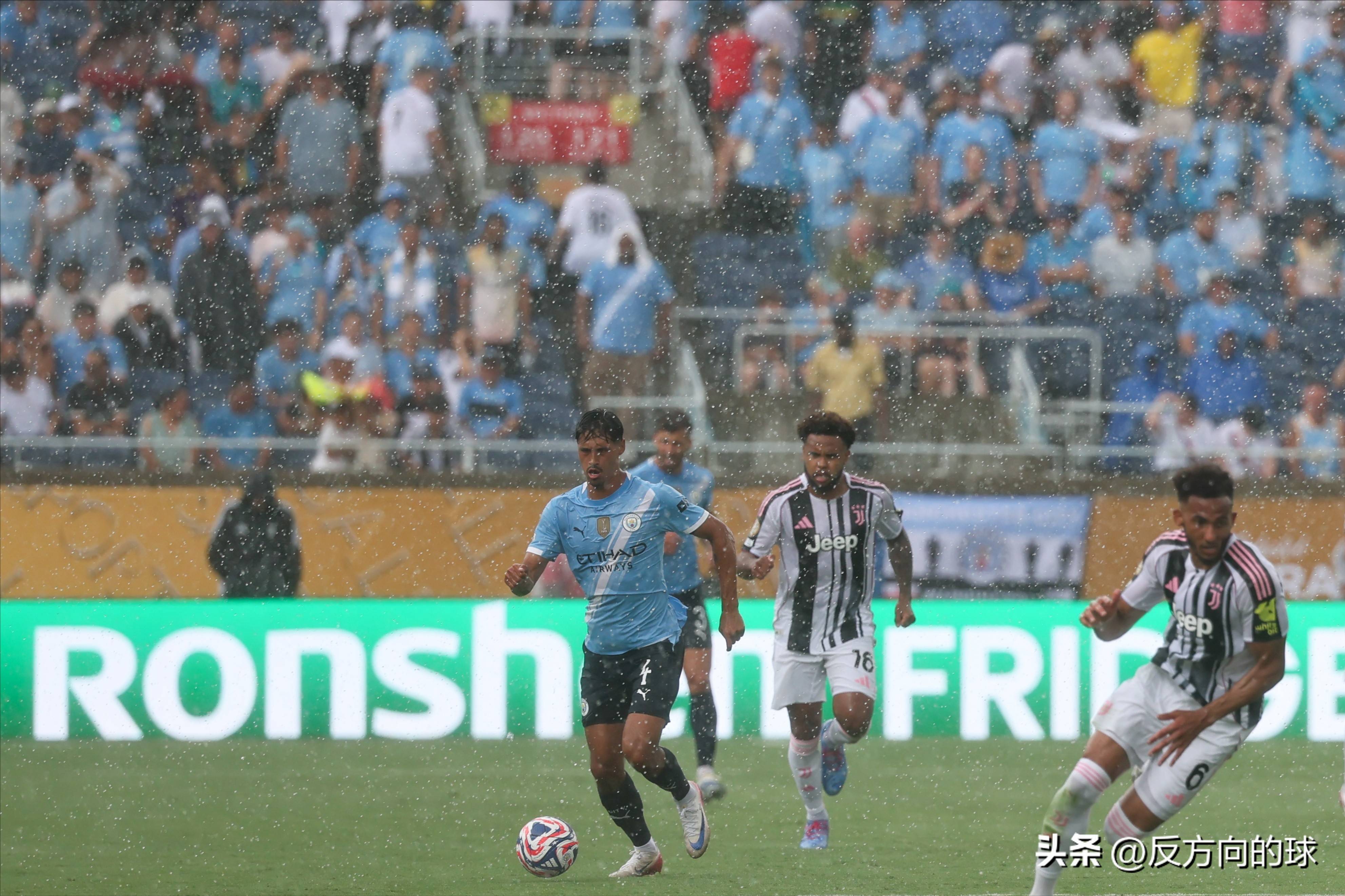 包含尤文客战告捷！尤文新援闪耀破门的词条