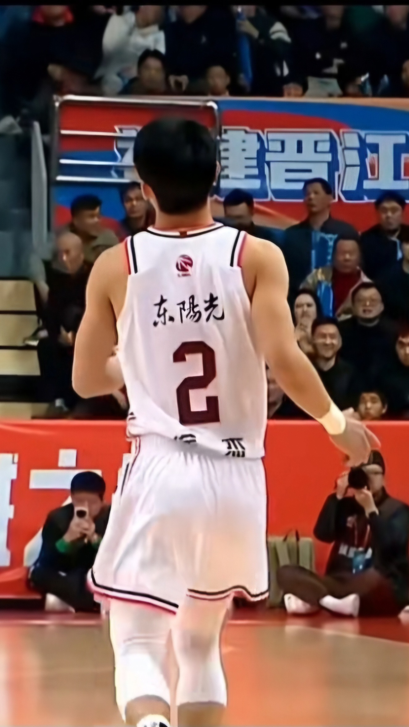 河北男篮客场表现不俗，势头不减