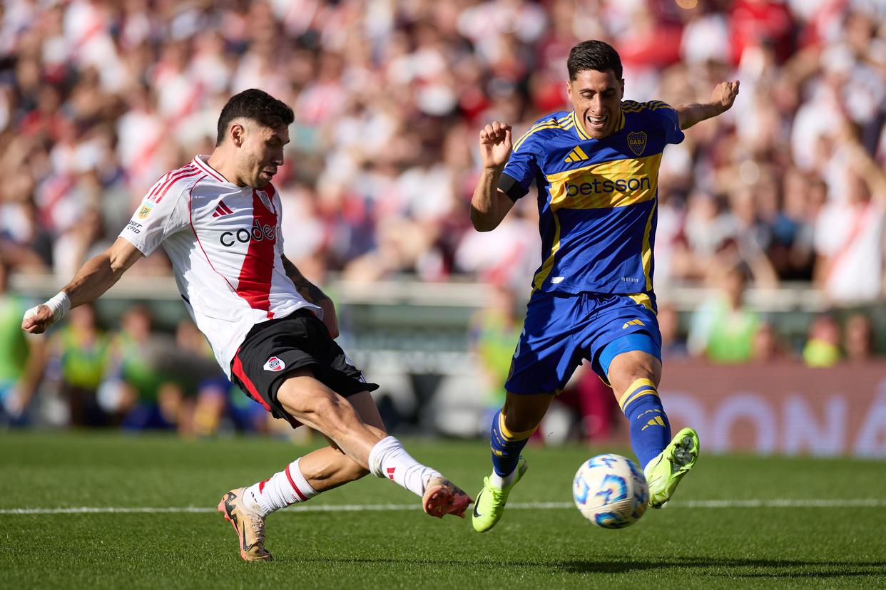 包含阿根廷大联赛球队间激烈较量的词条