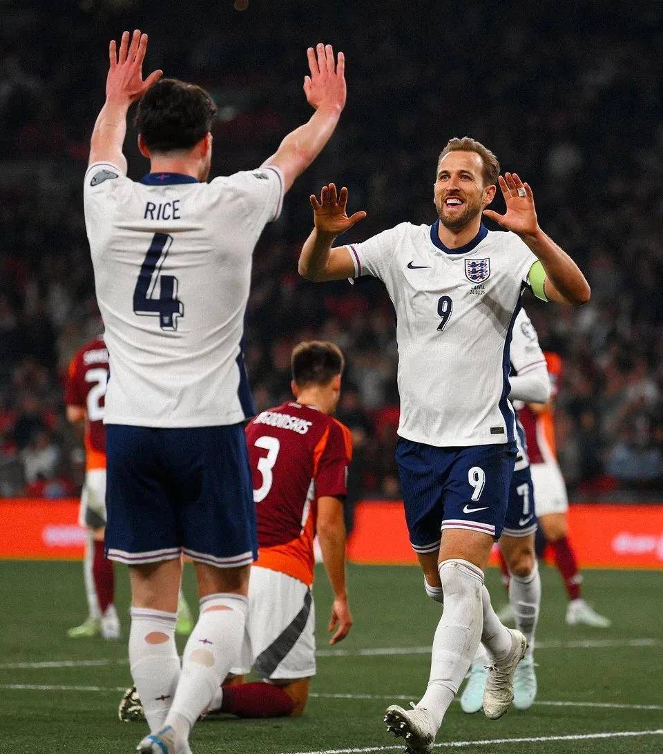 欧预赛英格兰客场不敌波兰险胜收场