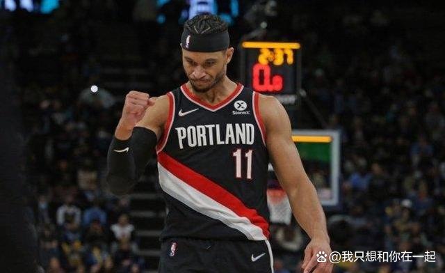 老鹰主场惊险击败尼克斯