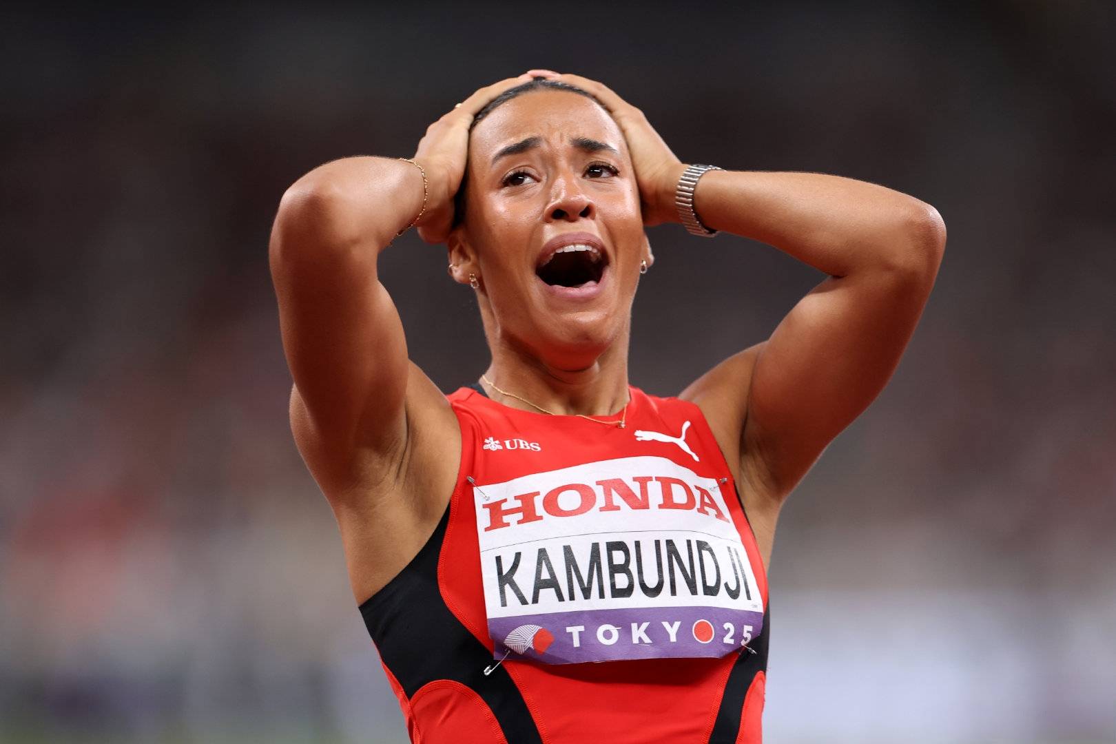 尼日尼亚跳水选手夺得铜牌，实力值得肯定