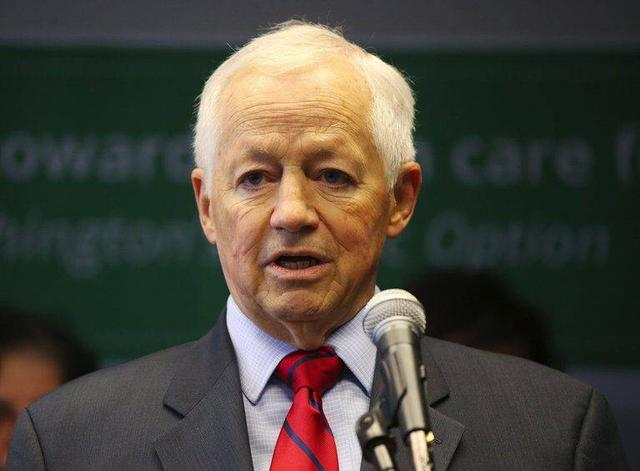 乔治感染新冠病毒，轻症隔离结束后复出