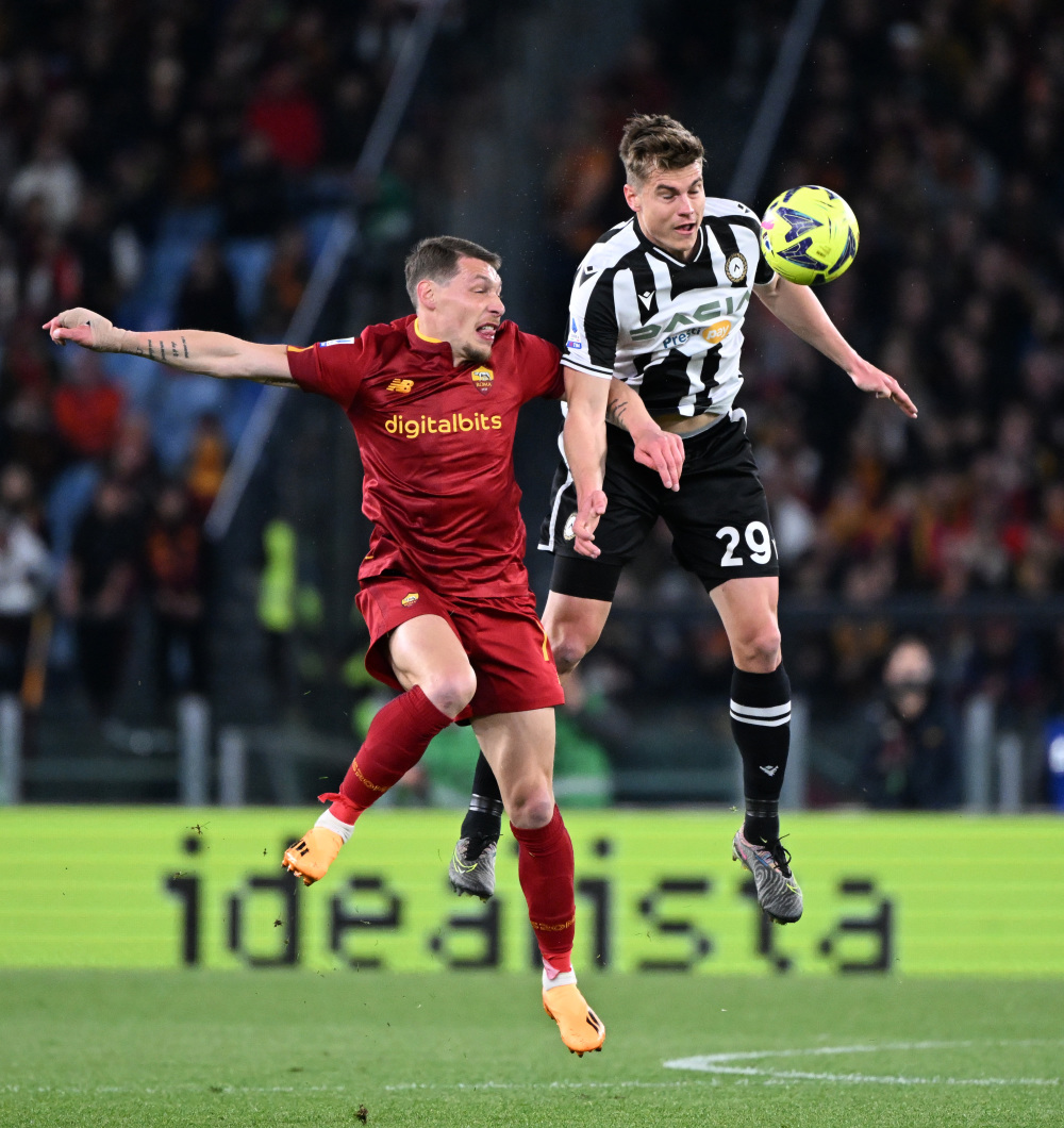 乌迪内斯在重要比赛中击败对手,实现胜利! 乌迪内斯在重要比赛中击败对手,实现胜利!