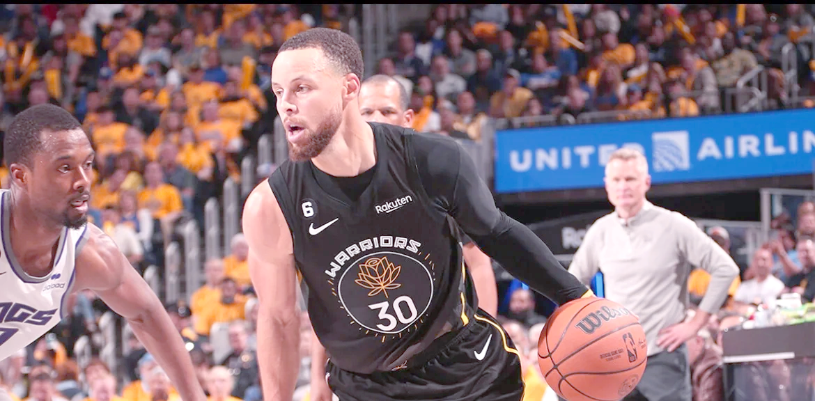 76人连胜止于篮网,收获关键胜利 76人连胜止于篮网,收获关键胜利