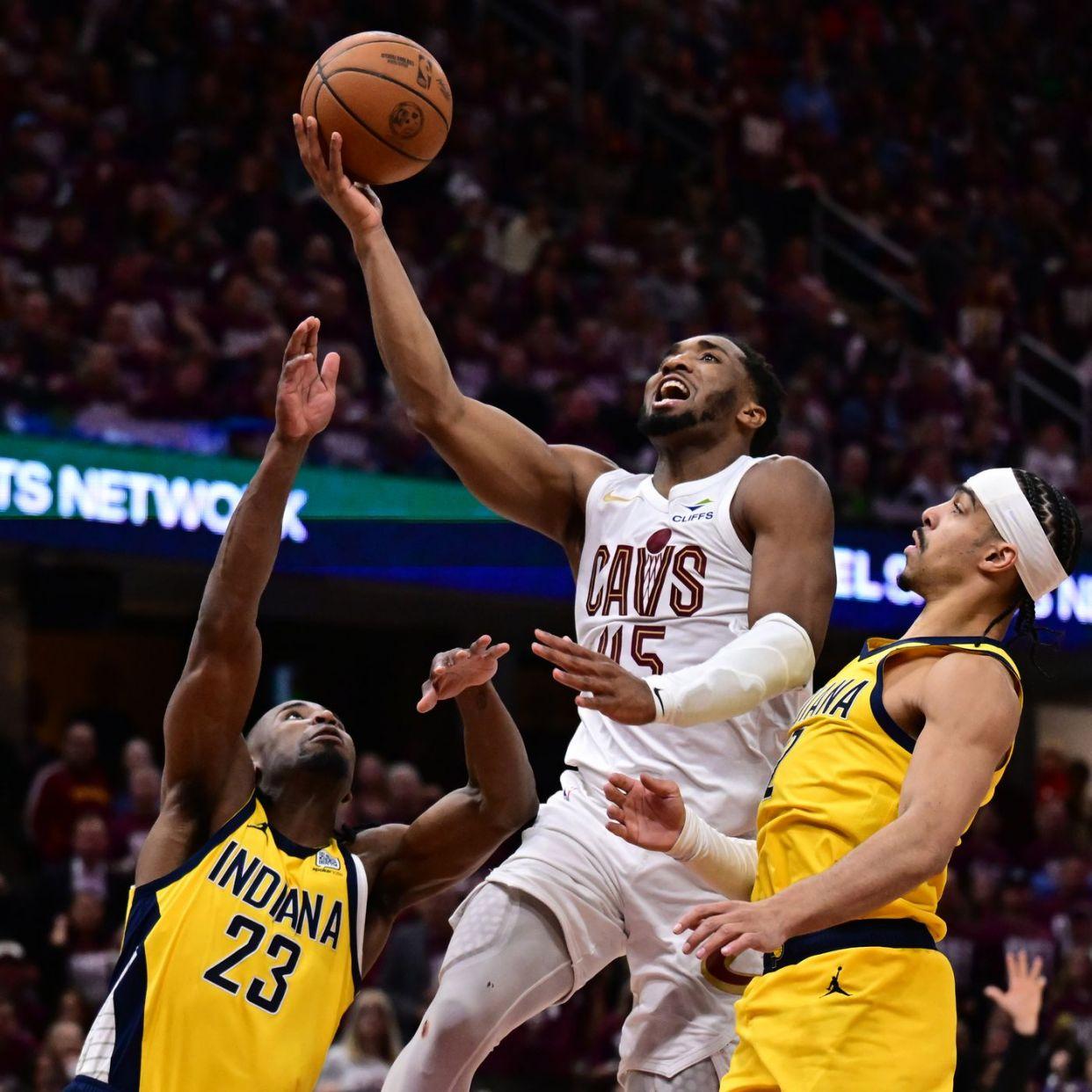 石破天惊！勇士队员绝杀对手，逆转胜利