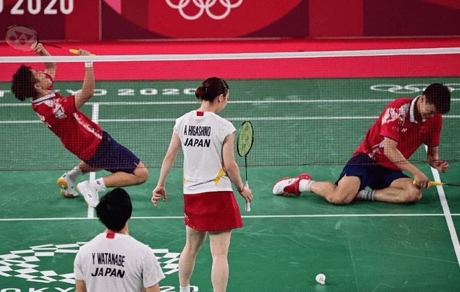 韩国队碾压日本队,黄鸭组合带队取胜的简单介绍 韩国队碾压日本队,黄鸭组合带队取胜的简单介绍