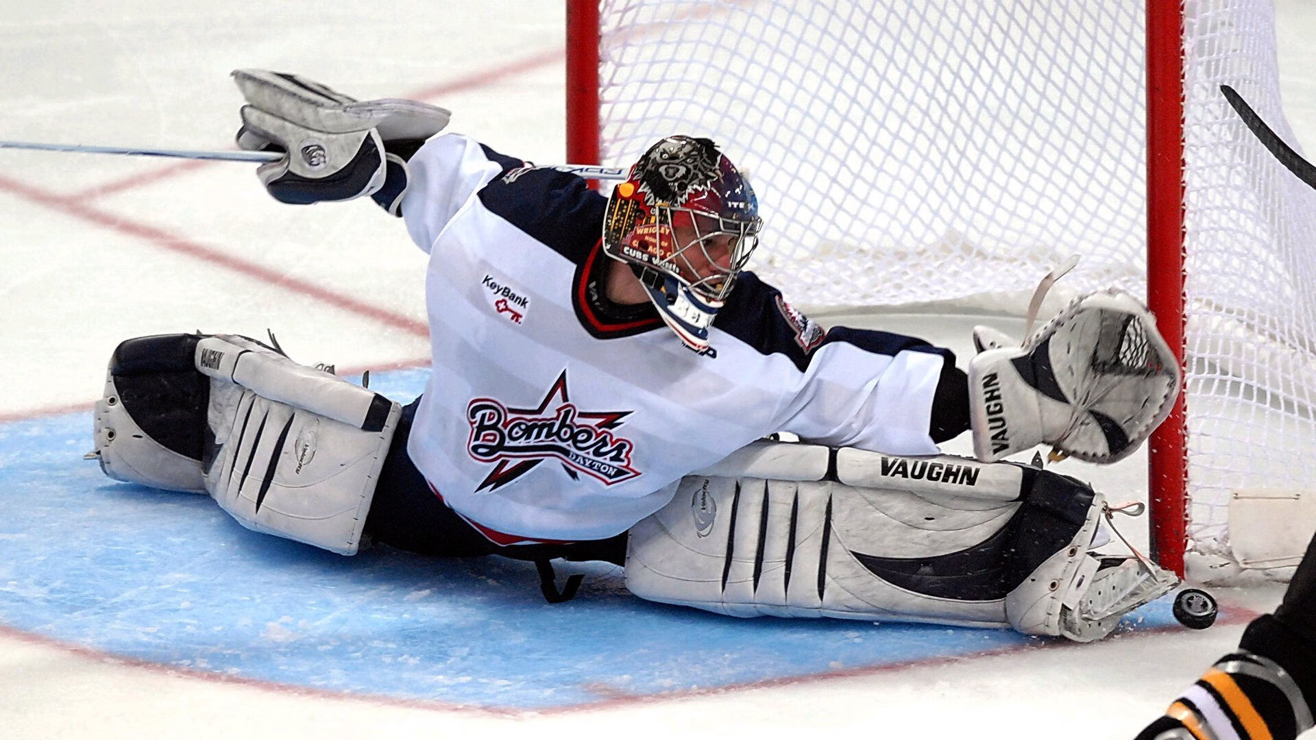 当上海的风穿过明尼苏达的森林，爱德华兹利刃出鞘的寒夜